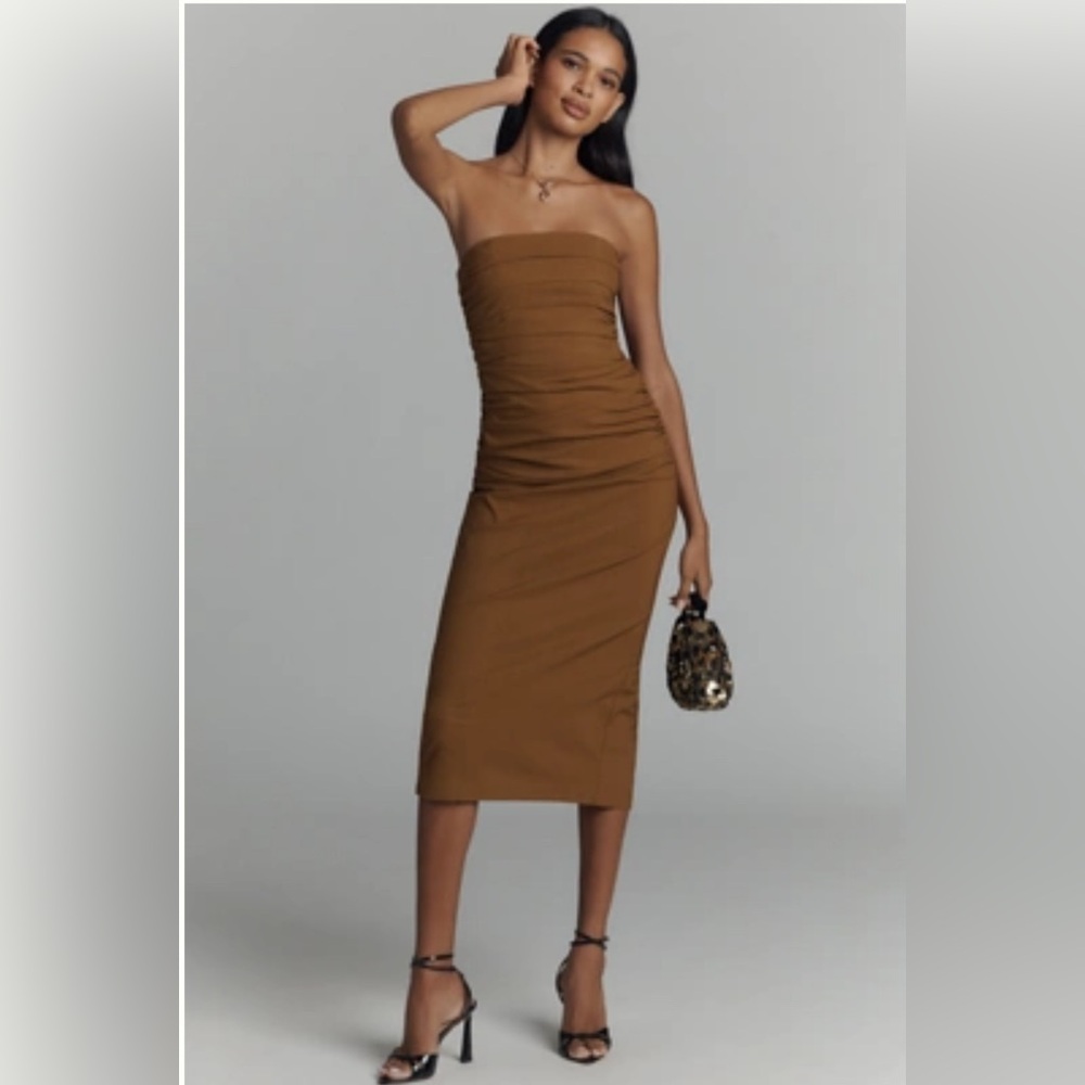 🆕 GORG Anthropologie dress - The Soleil Magic Fabric Strapless Ruched Dress. 🤎
